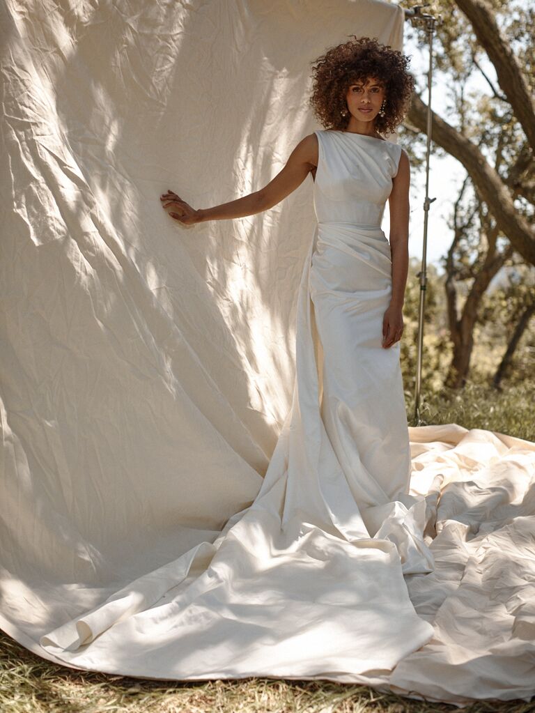 90s inspired wedding tress, 2024 fashion trends