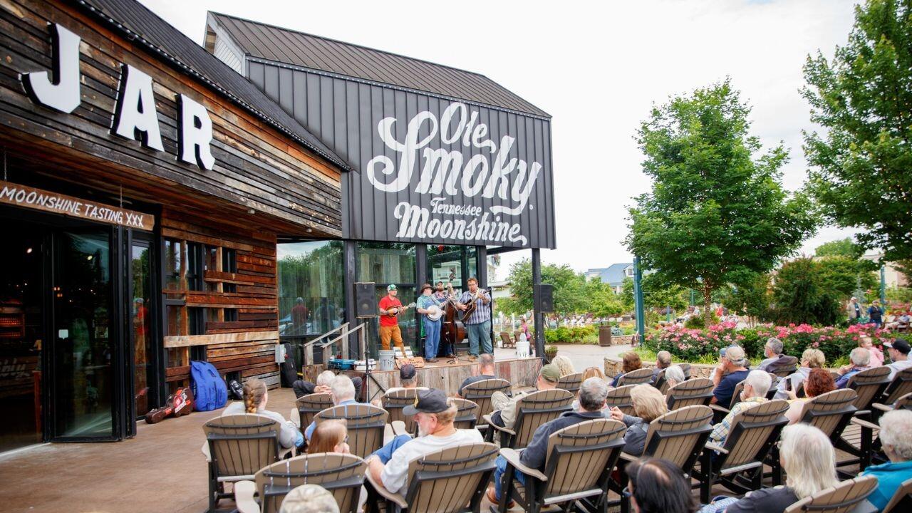 Picture of Ole Smoky Distillery "The Barn"
