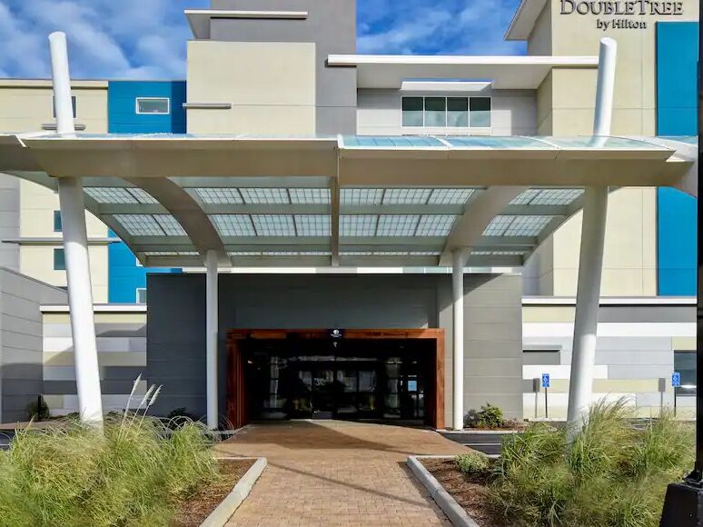 Picture of Doubletree by Hilton Virginia Beach Oceanfront South