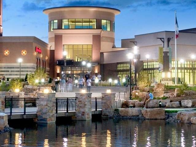 Picture of Jordan Creek Mall
