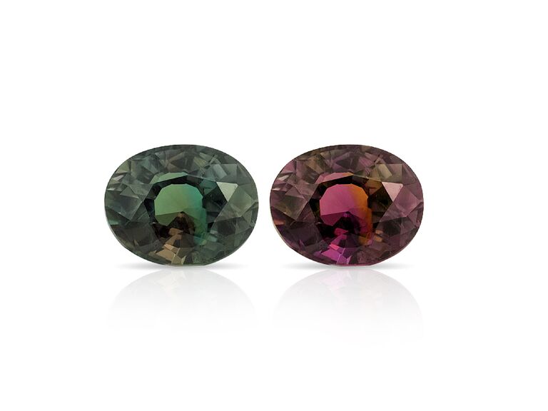 Green and purple alexandrite gemstone colors