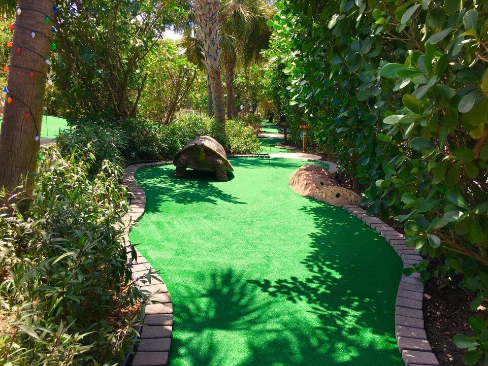 Picture of Putt'n Around