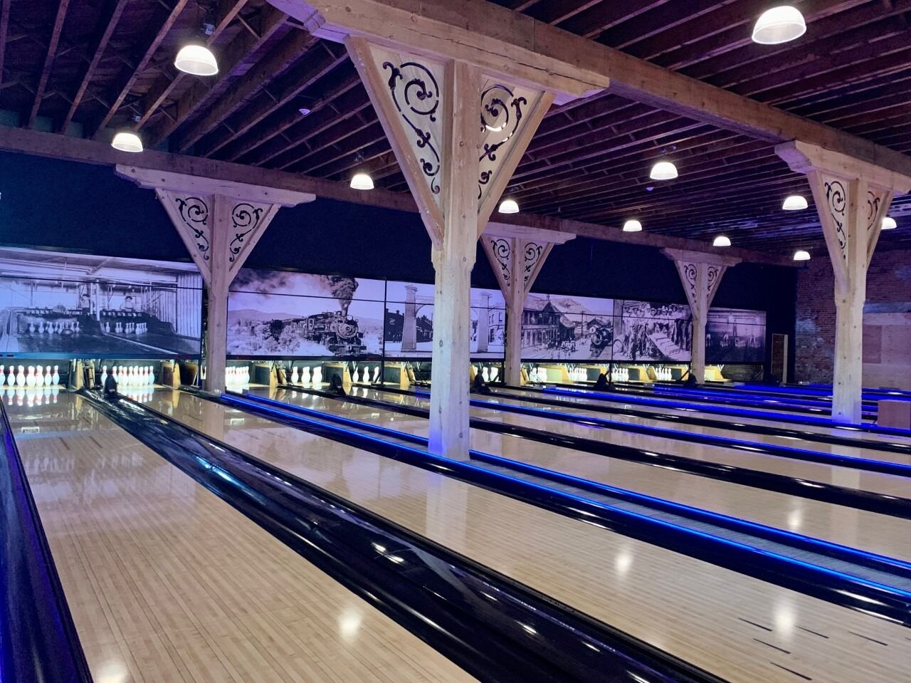 Picture of Brickyard Lanes