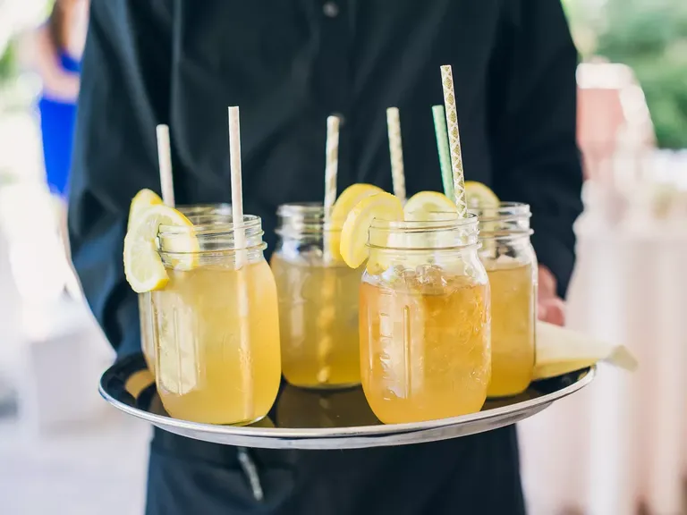 Vodka sweet tea signature wedding drink idea