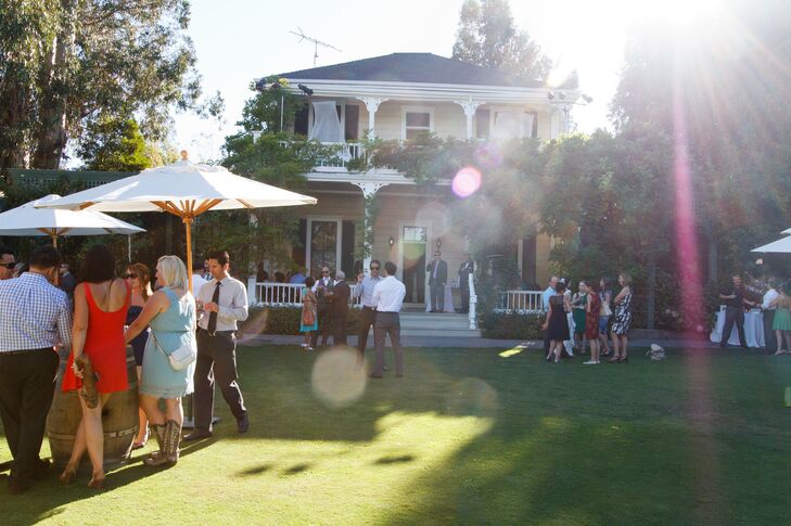 During cocktail hour, guests were served a variety of passed appetizers as well as signature cocktails. For the grooms cocktail, negroni (his favorite) and for the bride,  Lavendar Kiss, a drink her husband’s bartender cousin created for her.