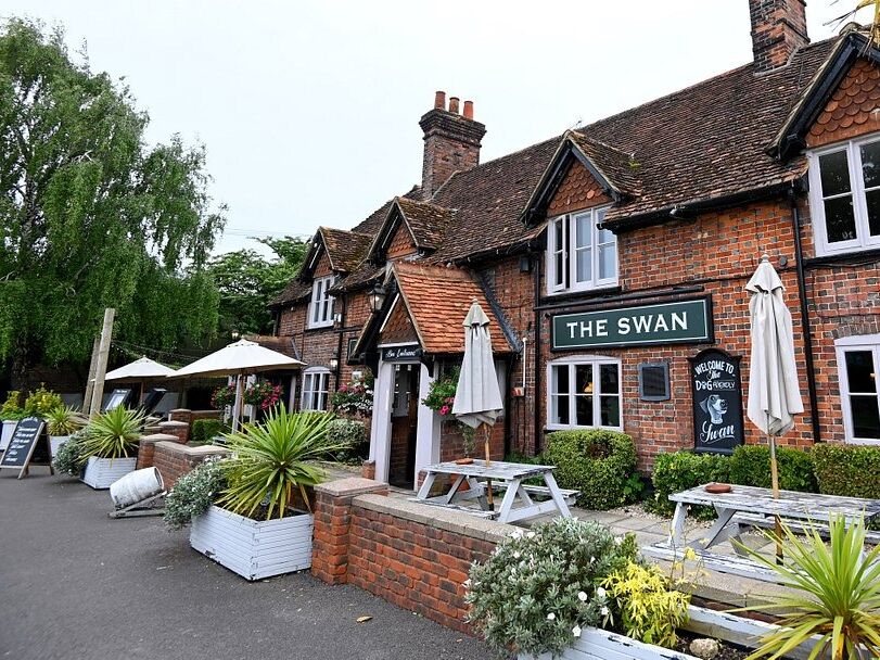 Picture of Swan by Marston's Inns