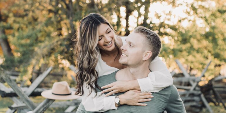 Layla & Travis Home Page Banner