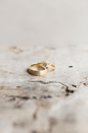 Wedding Rings With Refurbished Gold