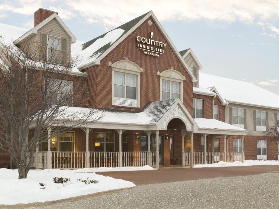 Picture of Country Inn & Suites by Radisson, Wausau, WI