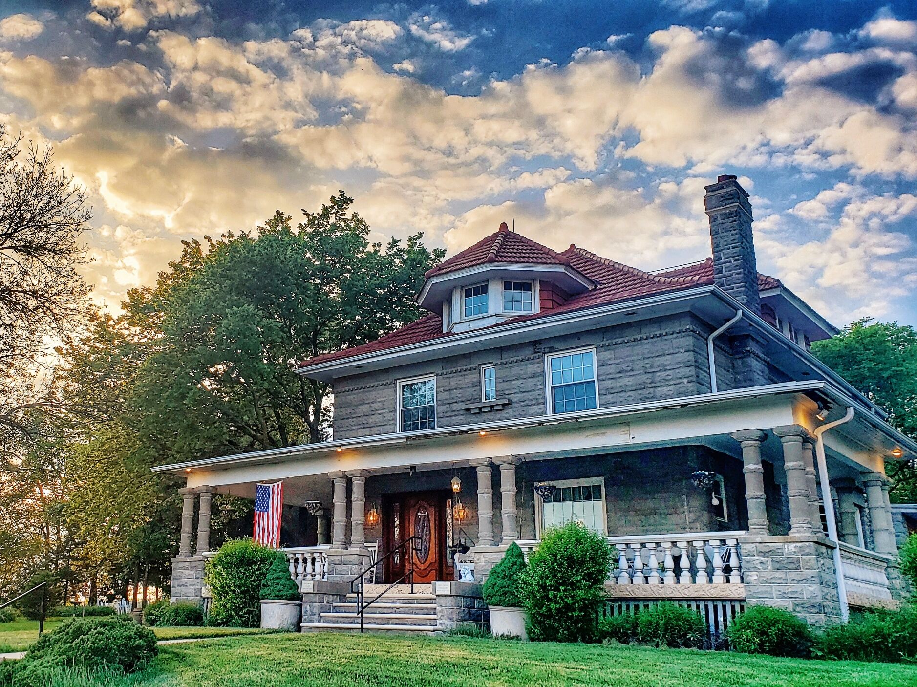 Picture of Prairie Creek Inn