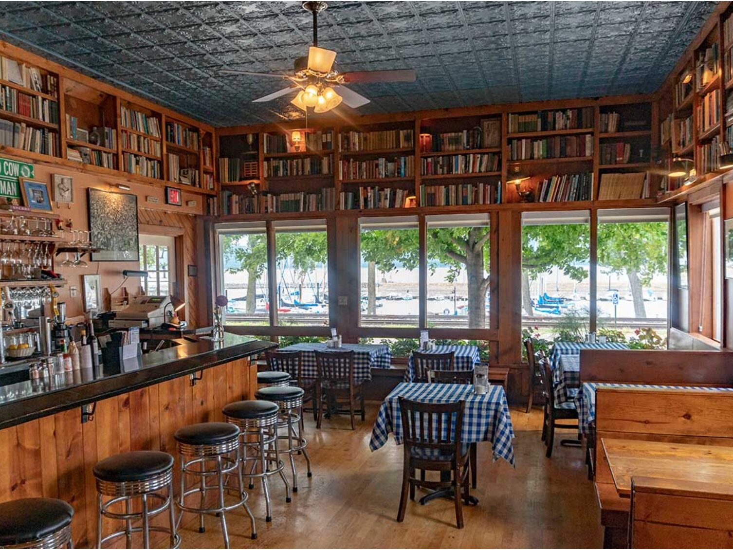 Picture of Harbor View Cafe