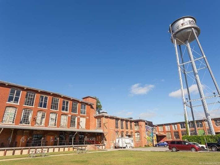 Picture of Lowe Mill ARTS & Entertainment