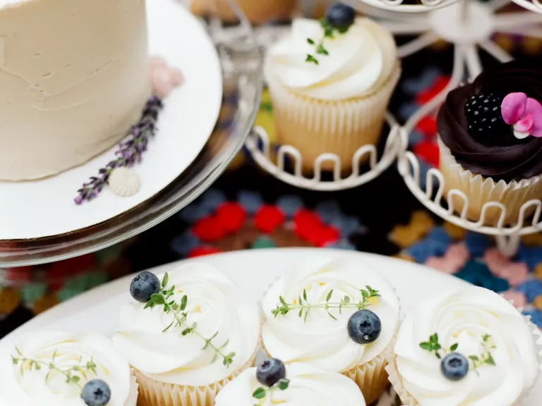 Summer Wedding Cupcake Display