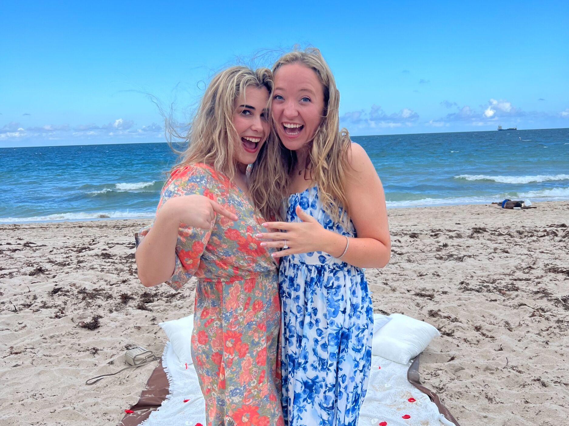 Picture of emma + corinne