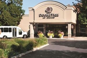 Picture of DoubleTree by Hilton Chicago Alsip