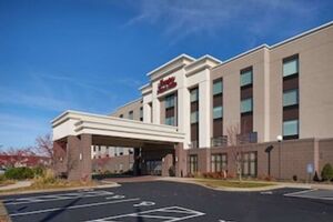 Picture of Hampton Inn & Suites Rogers