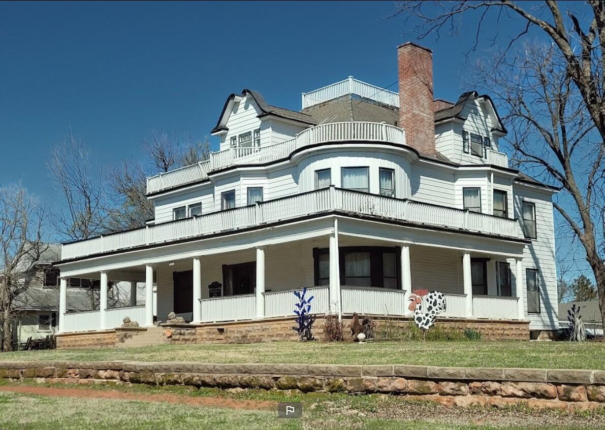 Picture of Stone Lion Inn