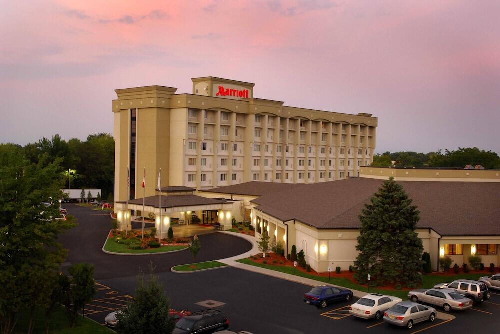 Picture of Rochester Airport Marriott
