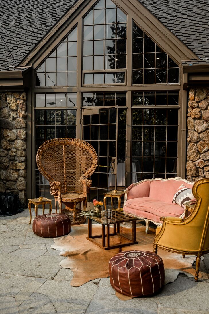 Rustic and Vintage Lounge Furniture