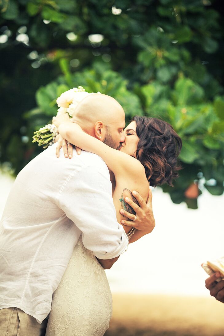 Veronica and Anthony shared their first kiss together at the ceremony on the beach.