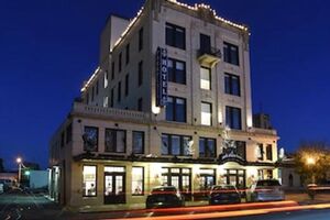 Picture of Park Plaza Hotel Seguin