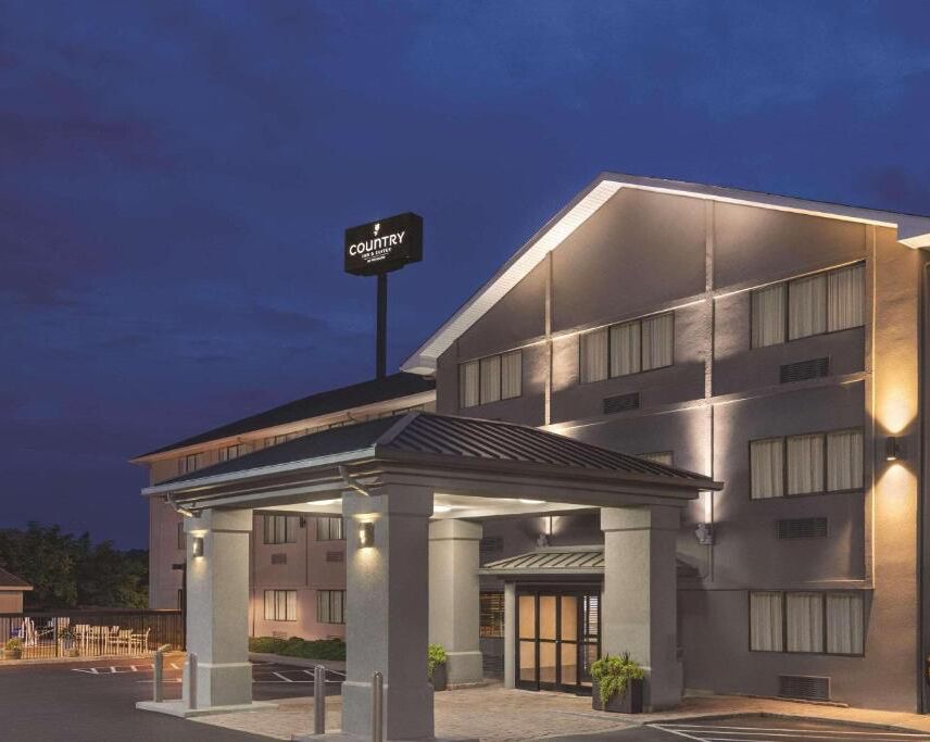 Picture of Country Inn & Suites by Radisson, Abingdon, VA