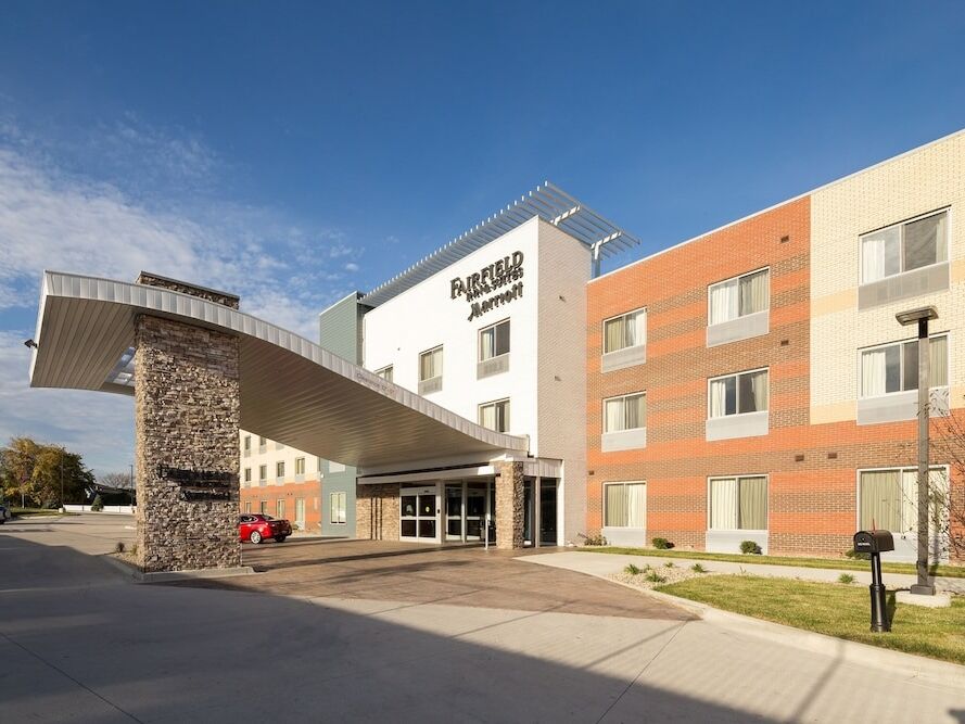 Picture of Fairfield Inn & Suites by Marriott Detroit Chesterfield