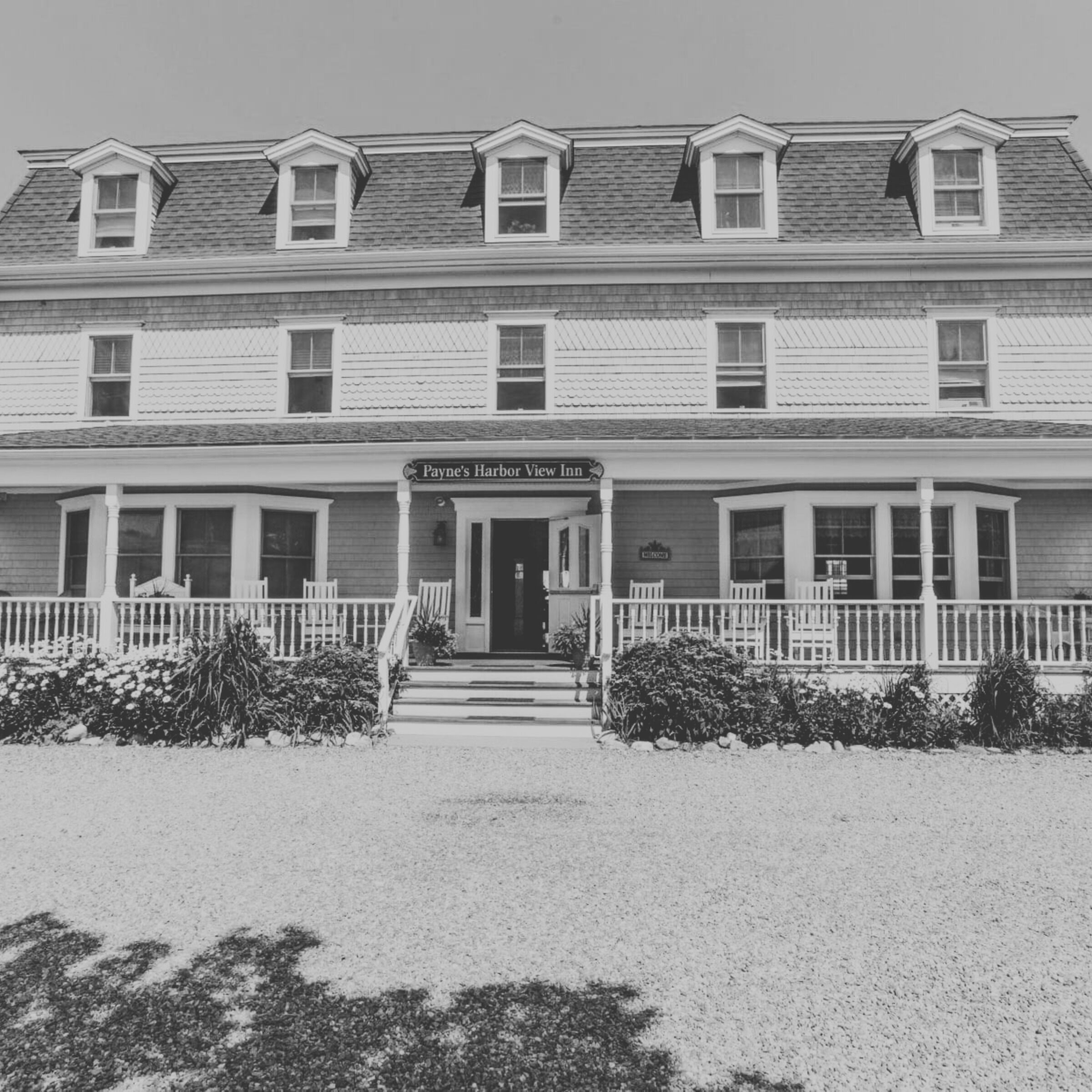 Picture of Payne's Harbor View Inn