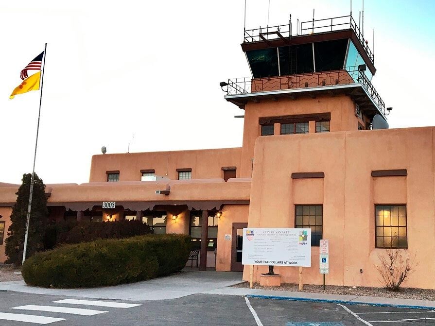Picture of Santa Fe Regional Airport (SAF)