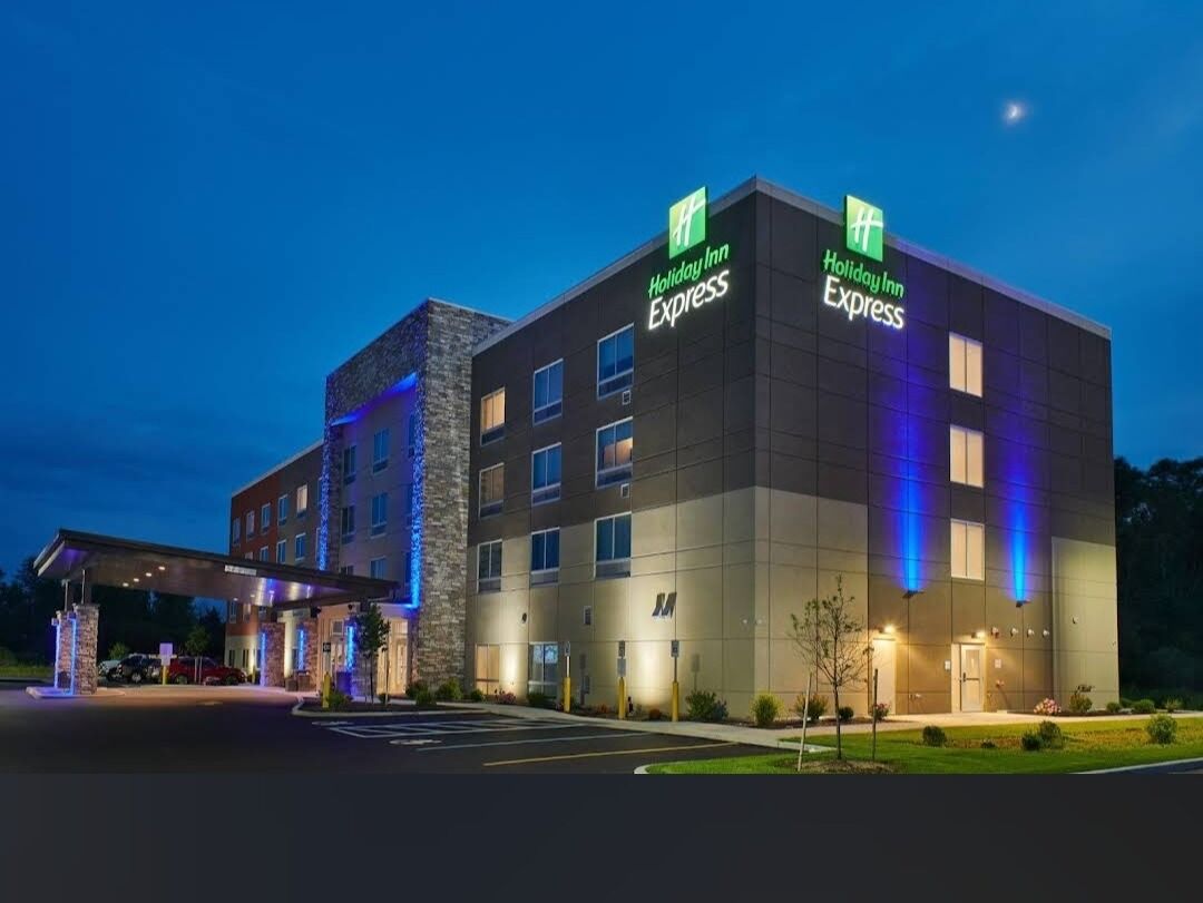 Picture of Holiday Inn Express Buffalo Lockport