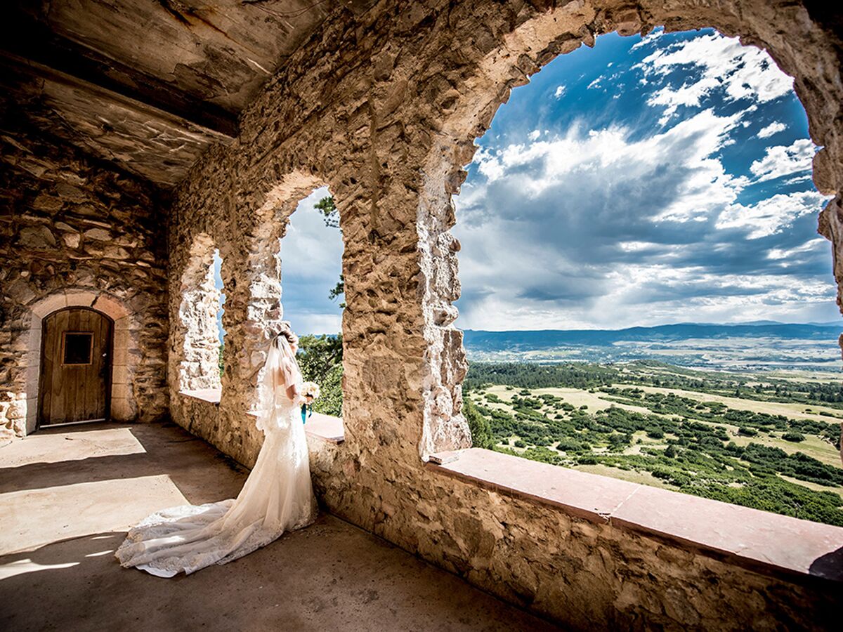 Inside the Dreamiest English Countryside Wedding