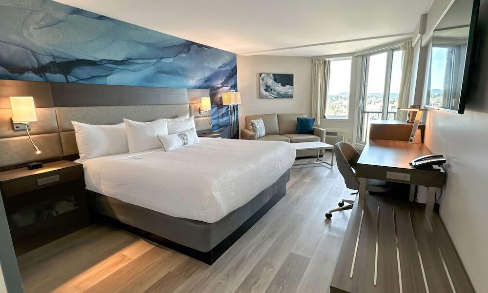 Picture of Coast Bastion Hotel