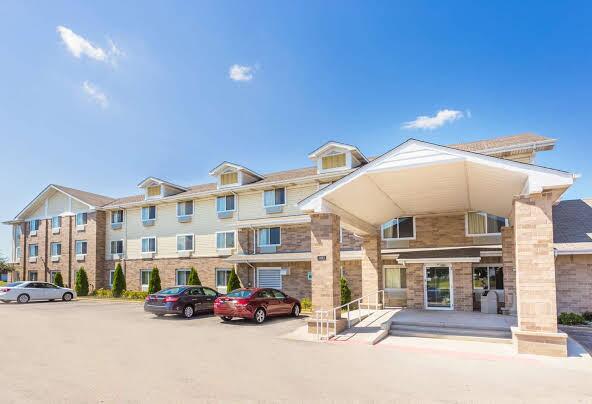 Picture of Super 8 by Wyndham