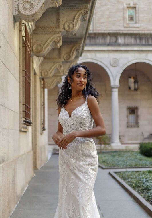Essense of Australia D3695 Fit-and-Flare Wedding Dress - 3