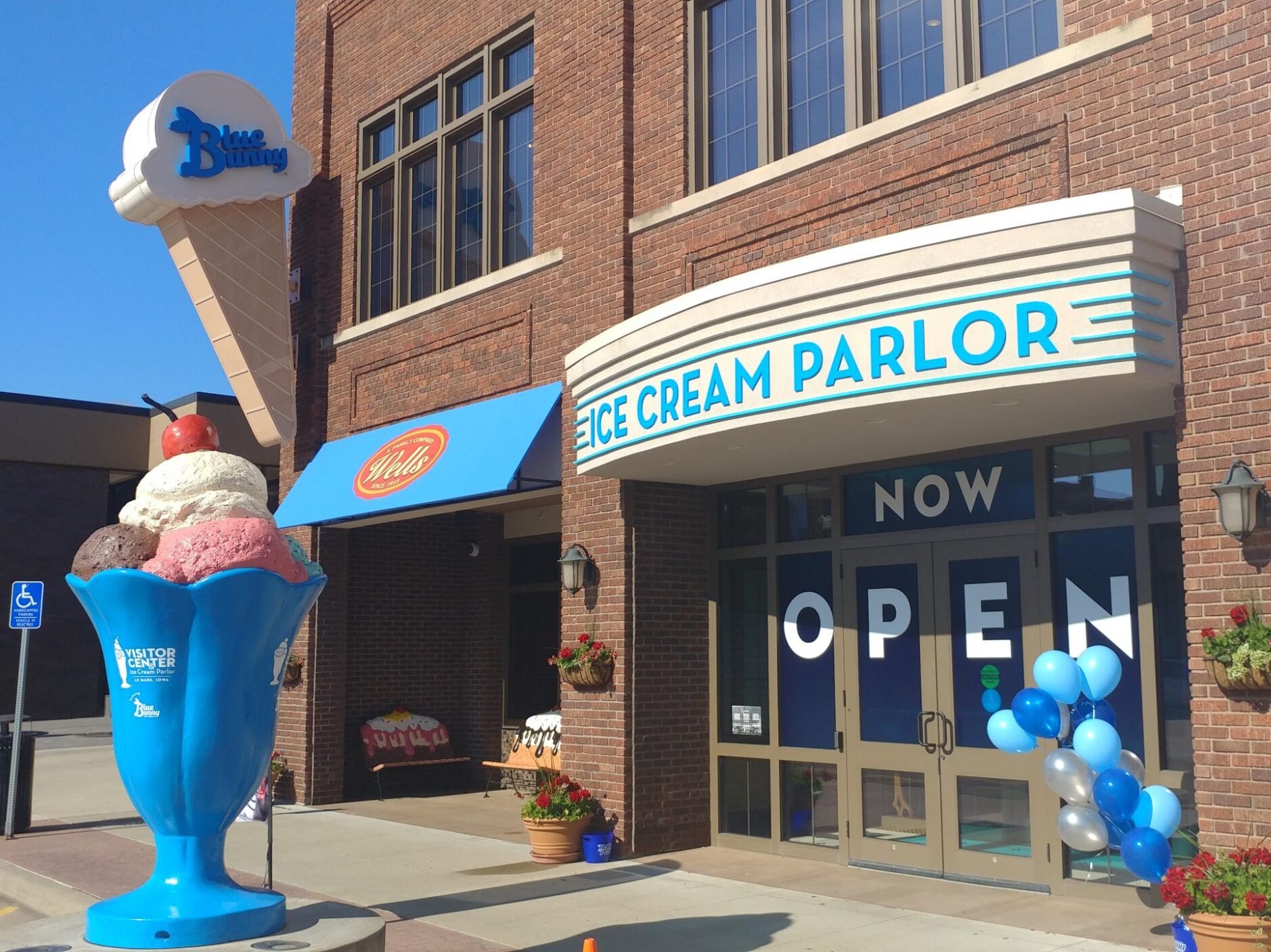 Picture of Blue Bunny Ice Cream Parlor