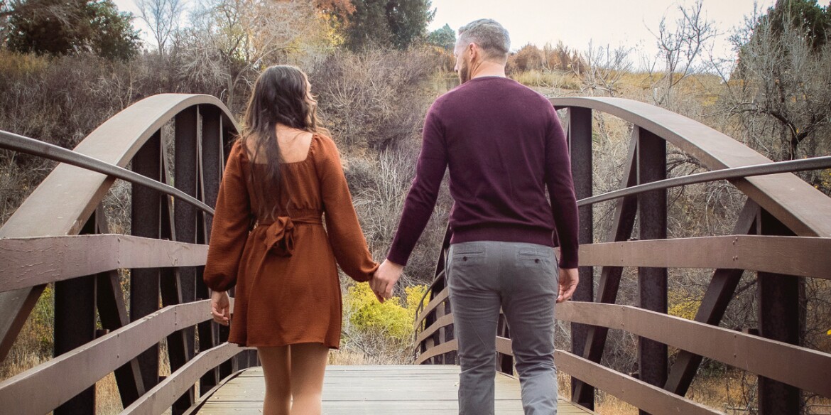 Ariel & Ian Home Page Banner