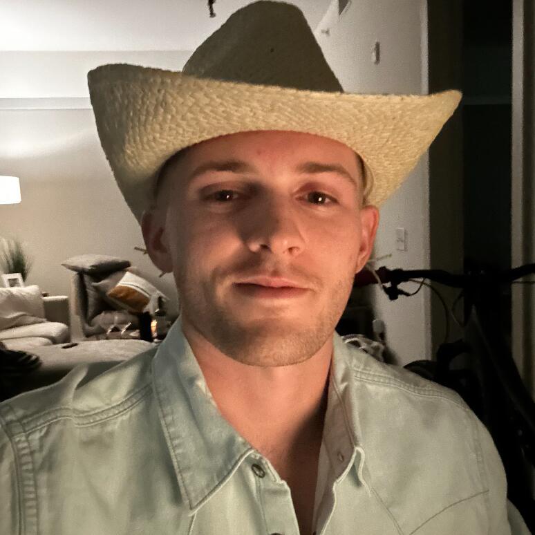 Dom Charletta