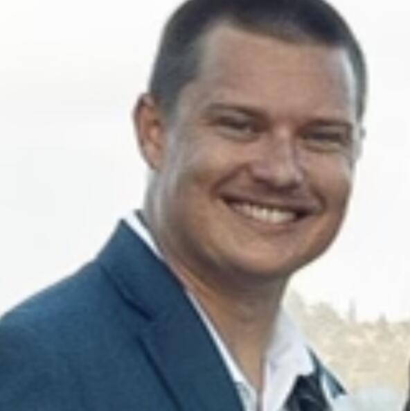 Andrew Lischeske
