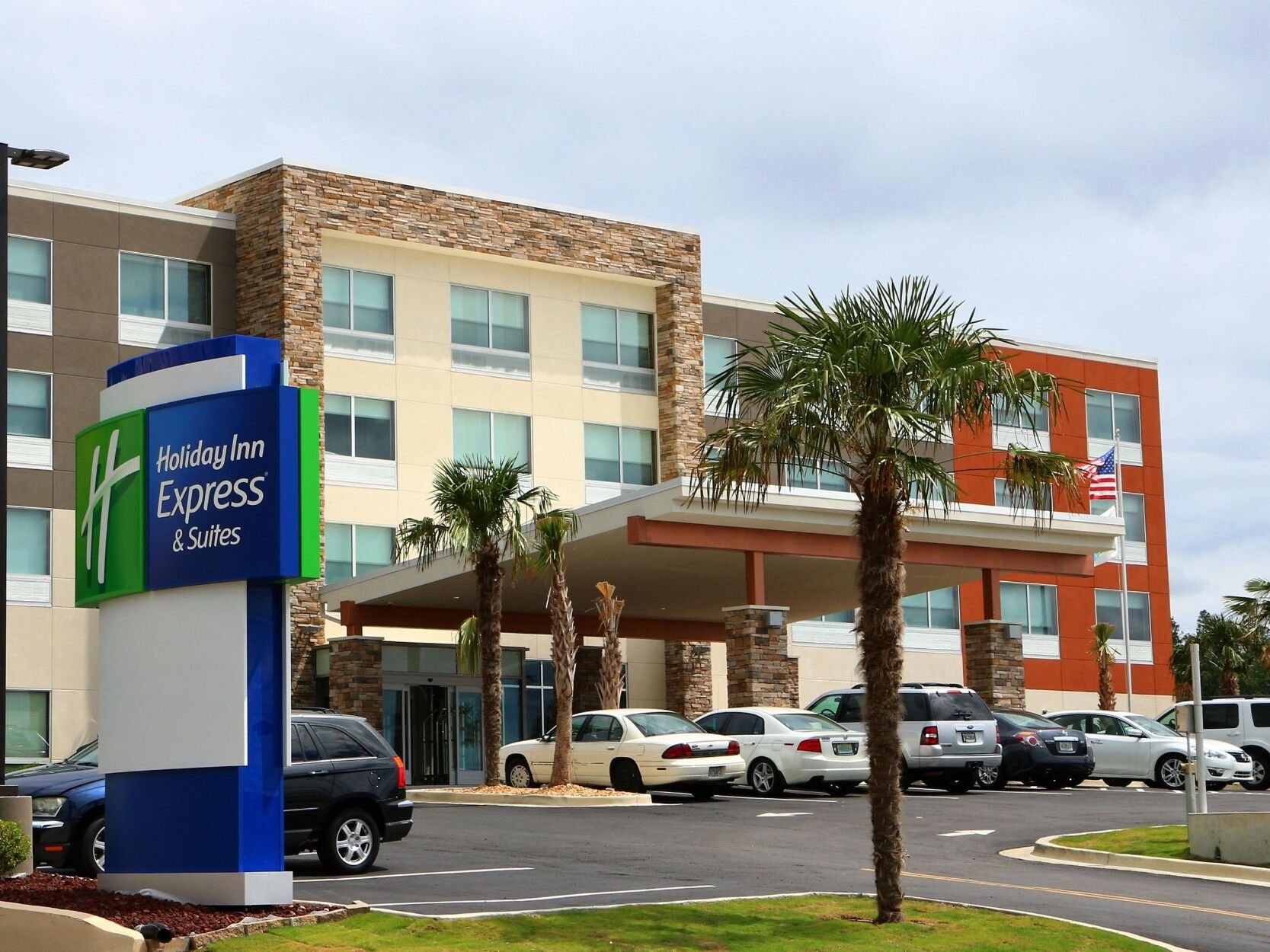 Picture of Holiday Inn Express & Suites Birmingham South - Pelham, an IHG Hotel