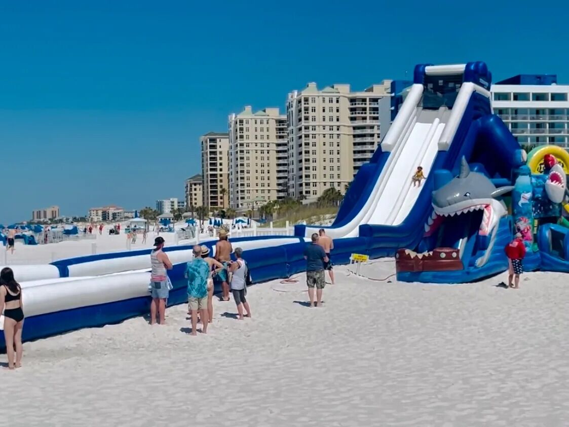Picture of Giant Blue “Hippo” Waterslide