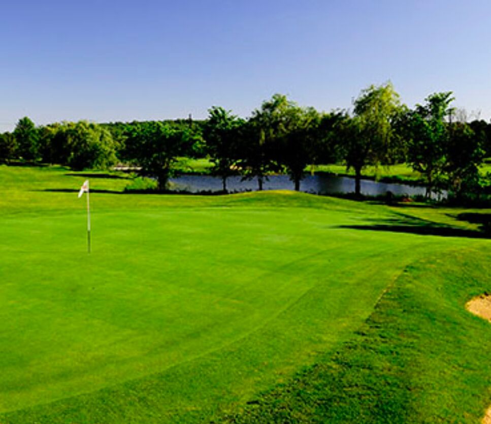 Picture of Lyman Orchard Golf Club 