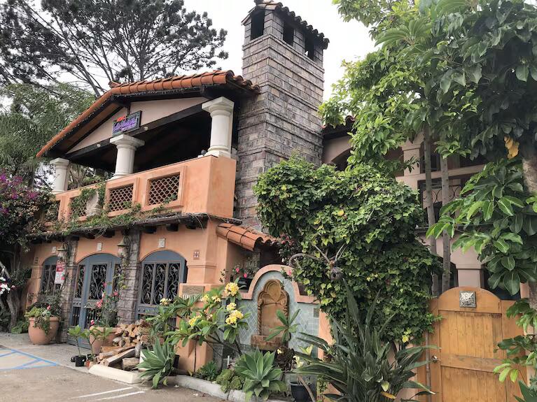 Picture of Les Artistes Inn