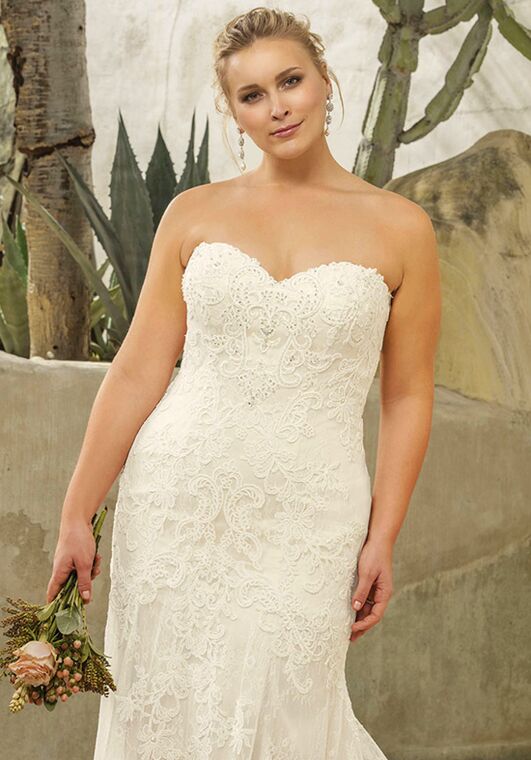 Casablanca Bridal Style 2294 Avery Mermaid Wedding Dress - 4