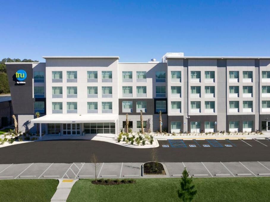 Picture of Tru by Hilton Beaufort