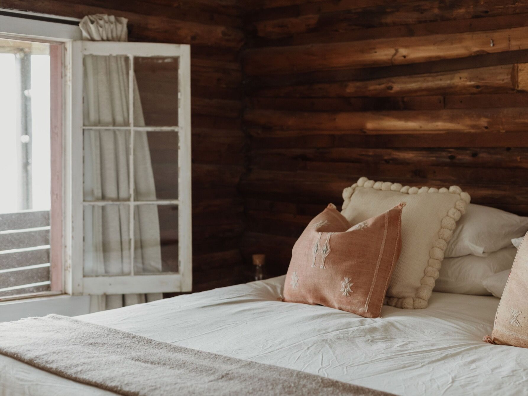 Picture of Anupaya Cabin Co.