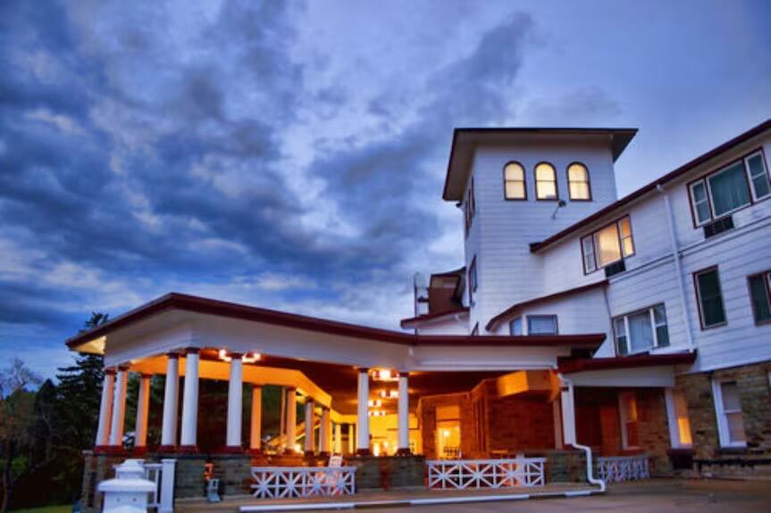Picture of Historic Summit Inn Resort