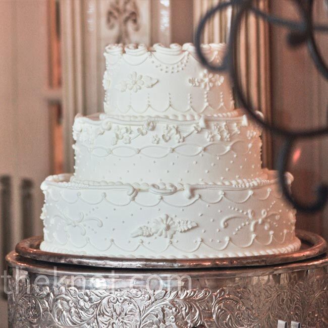 The three-tiered cake was Danielle and Andrew’s favorite flavor -- tiramisu.