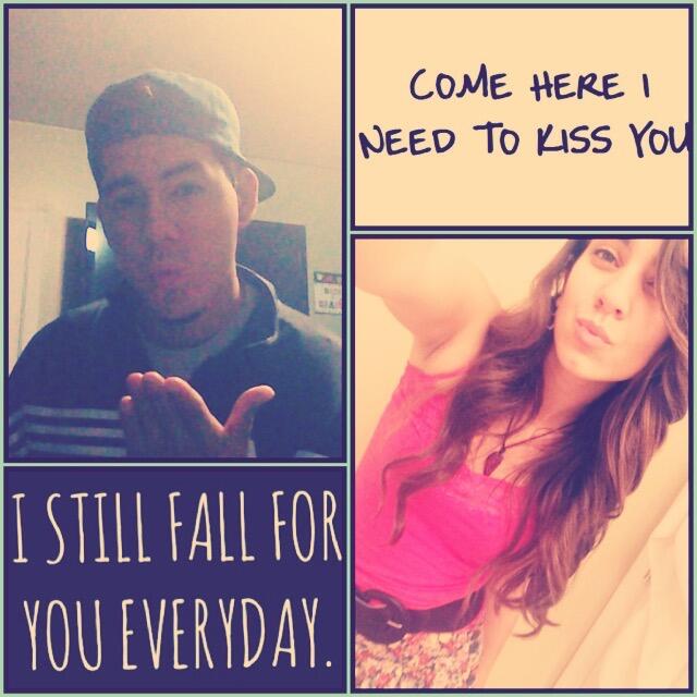 We started dating in 2014!
¡Comenzamos a salir en 2014!