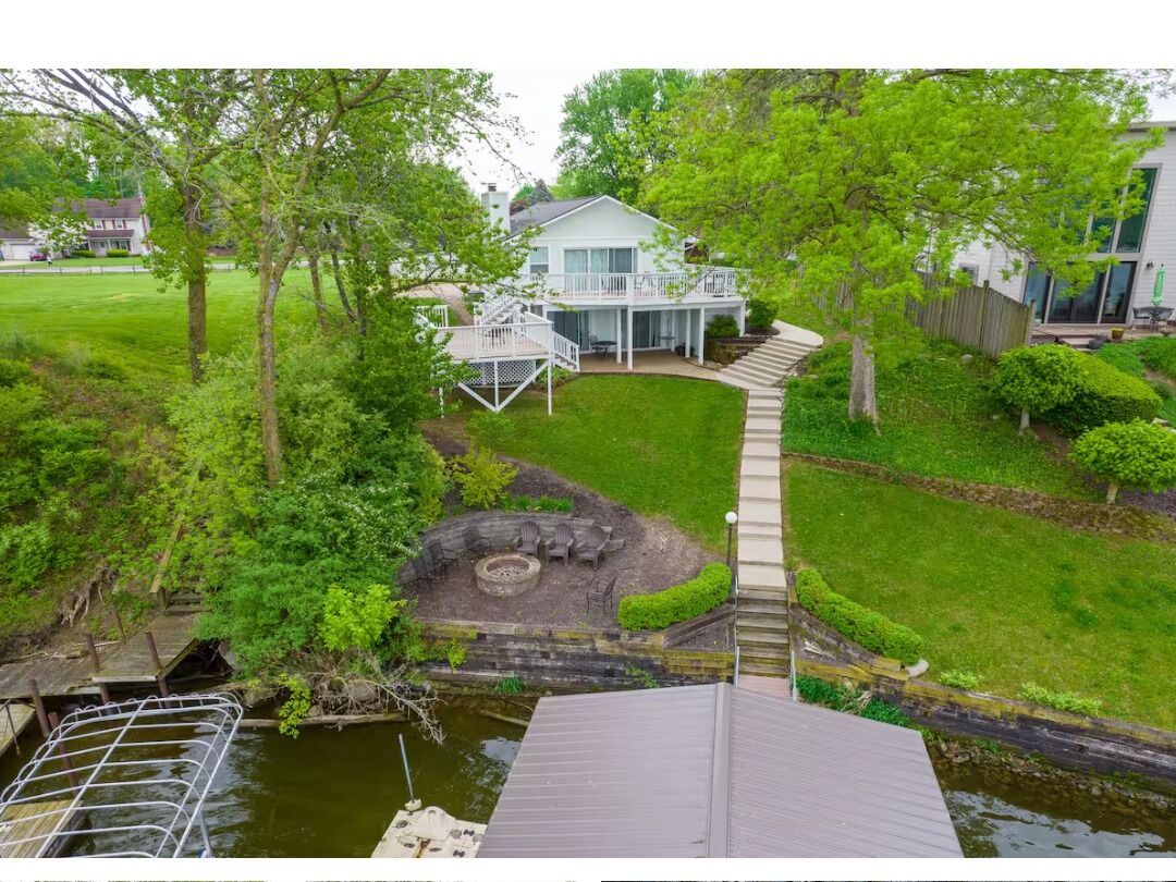 Picture of Airbnb Lakefront Cottage on Morse Reservoir 