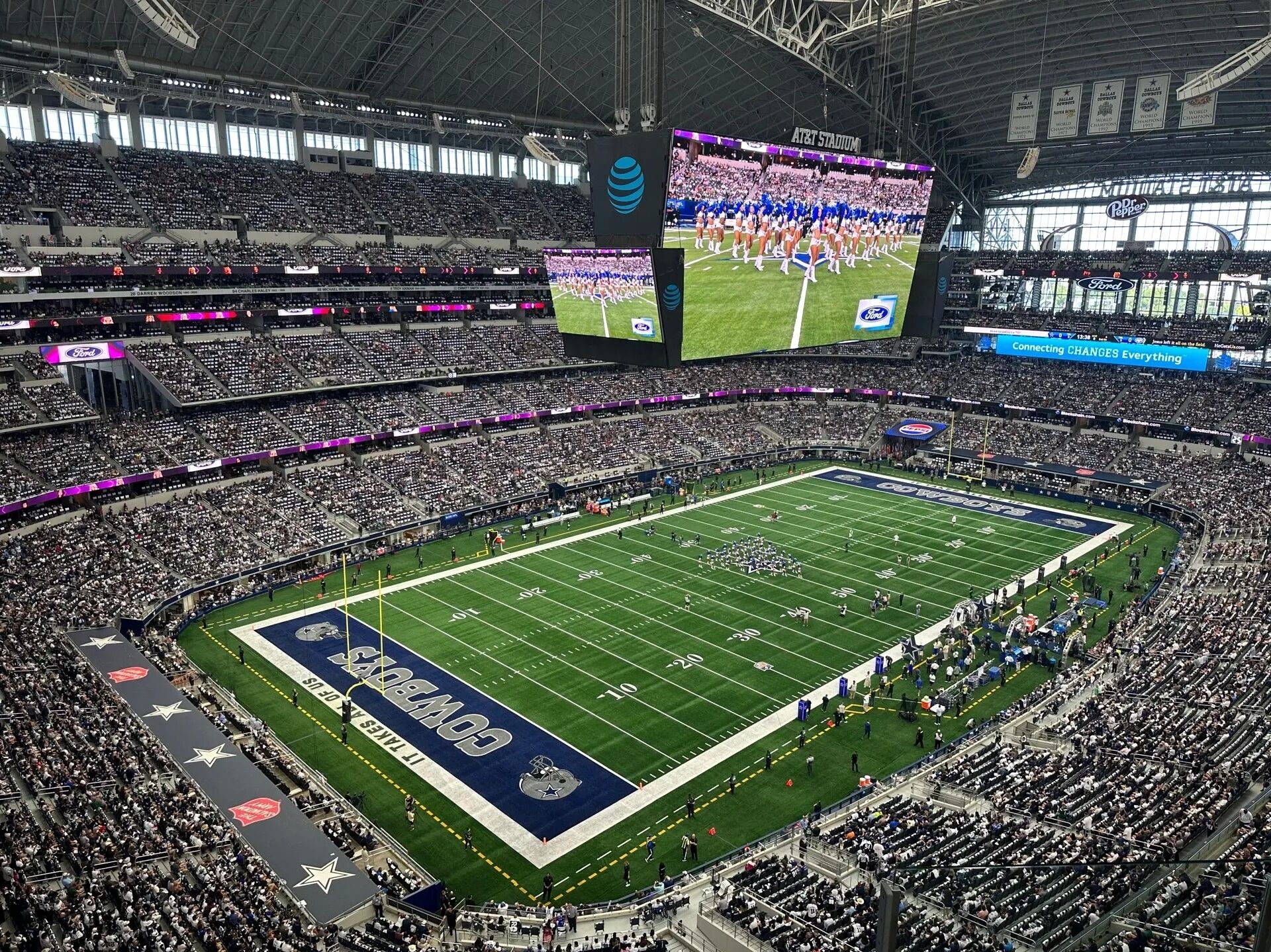 Picture of AT&T Stadium